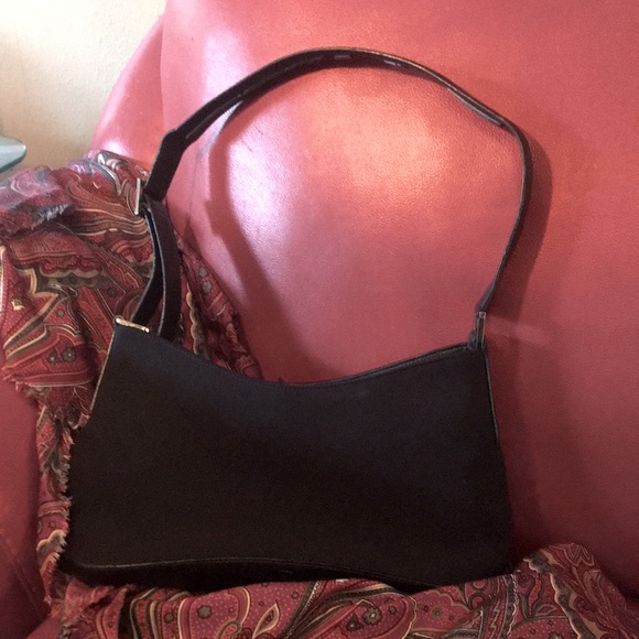 Authentic Salvatore Ferragamo Black Fabric & Leather Pouchette Shoulder Bag Zips - Picture 9 of 10